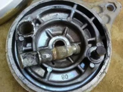 摩托車碟剎好，還是鼓剎好呢？