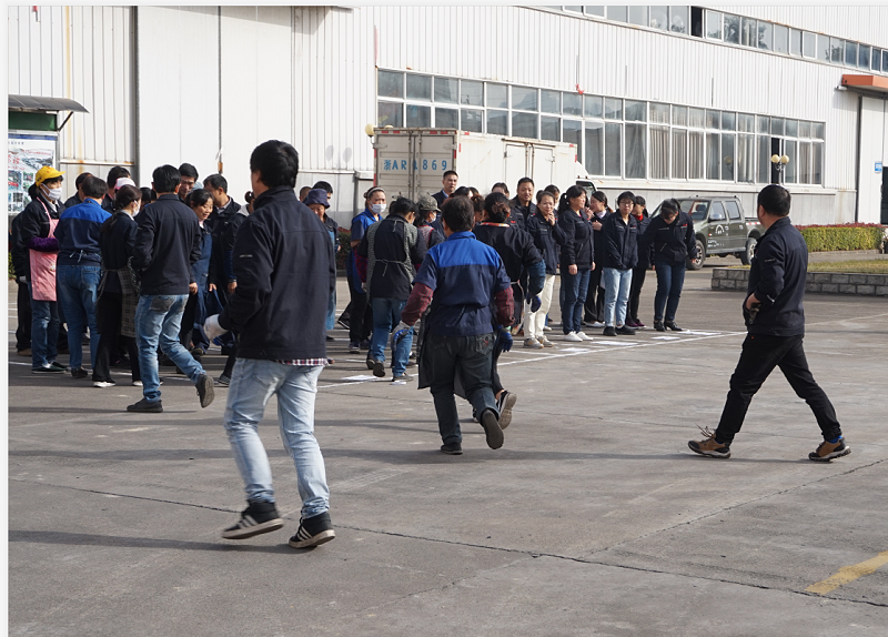 華龍公司開展消防演練活動(dòng)