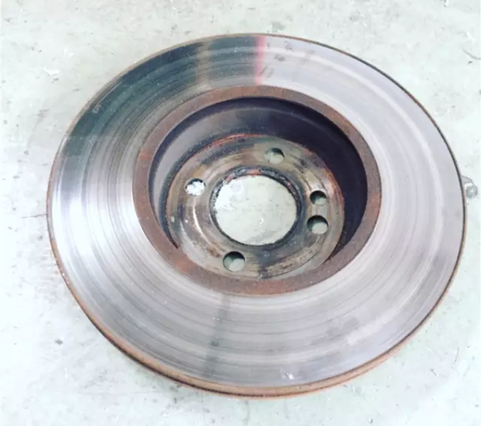 剎車片異響的處理方法（一）